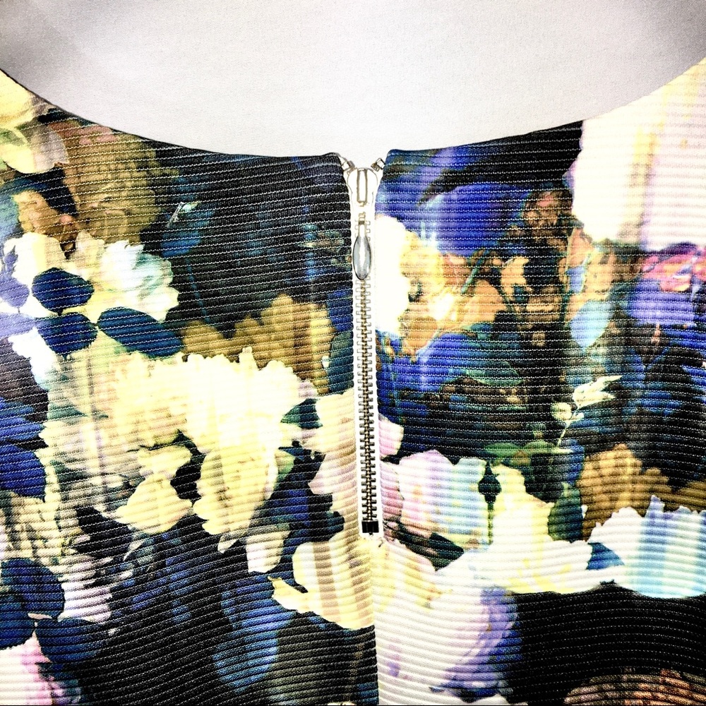 BOGO♥️ROBERT RODRIGUEZ Watercolor Top - Picture 5 of 11